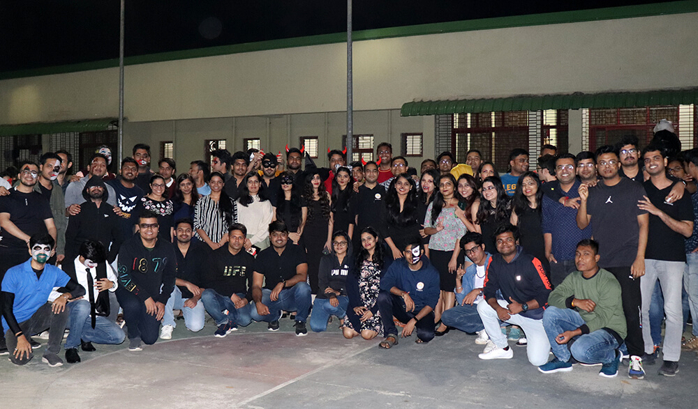The Cultural Club Of IIM Nagpur – Abhyudaya organised a Halloween celebration.